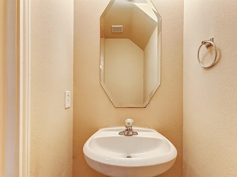 22119 Cassini Ct — Photo 37
