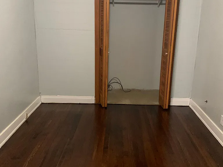823 Lincoln St — Photo 4