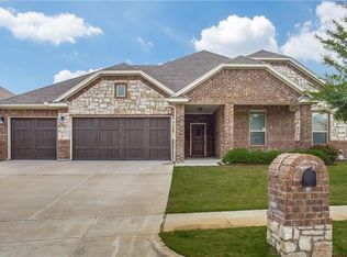 340 Canadian Ln, Burleson, TX 76028