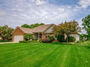 51584 Highland Shores Dr, Granger, IN
