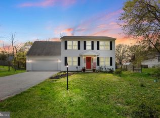 25 Killinger Rd, Etters, PA 17319