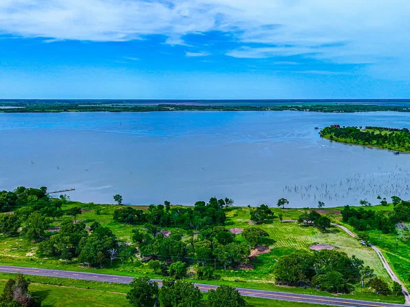 6 Carmel Valley, Corsicana, TX 75109