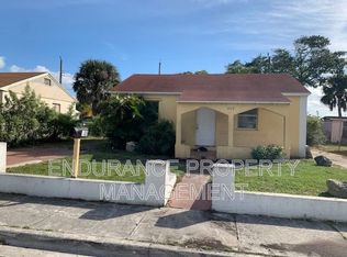 809 W 5th St, Riviera Beach, FL 33404