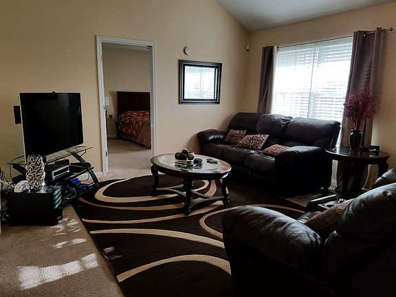 3rd image of 1222 Bolton Dr