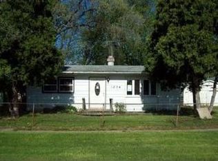 1234 N Fairfield Rd, Round Lake Beach, IL 60073