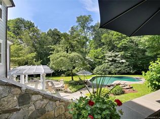 241 Burr St, Fairfield, CT 06824