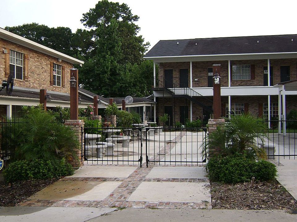 Building Photo 3