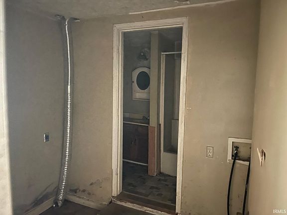 4th image of 1107 10th St