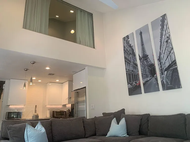 602 N May St #45 — Photo 8