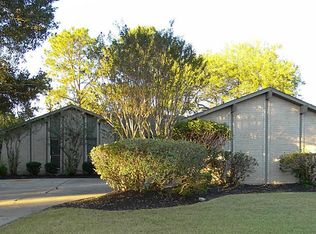 1550 Hilton Head Dr, Missouri City, TX 77459
