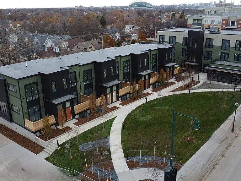 Union Green Apartments — Photo 9