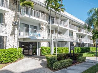 5880 SW West 74th Ter #V-09, Miami, FL 33143