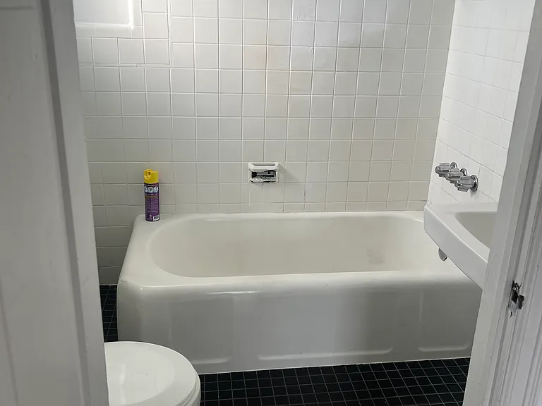 8006 Frankford Ave #3 — Photo 2