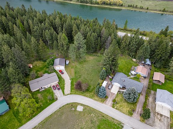 4th image of 436 Yellowtail Rd