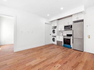 34 8th Ave #5D, New York, NY 10014
