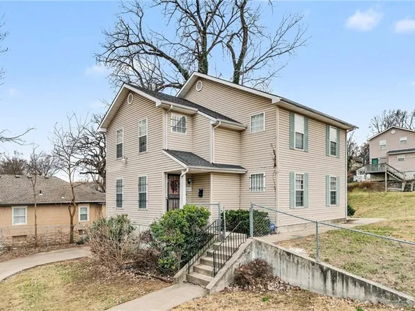 4200-4202 Flora Ave, Kansas City, MO 64110