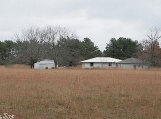 676 Daffodil Rd, Romance, AR 72136