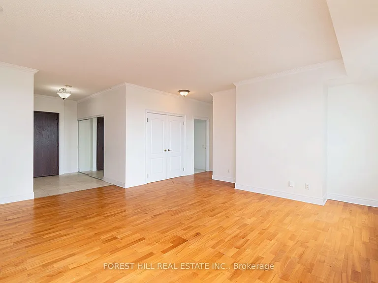 1 Clairtrell Rd #805 — Photo 11