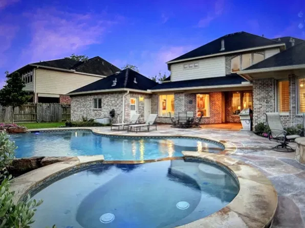 9607 Waters Lake Ct, Missouri City, TX 77459