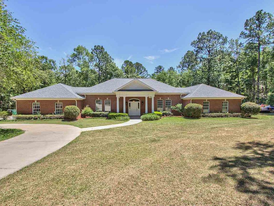 1st image of 4479 Millwood Ln