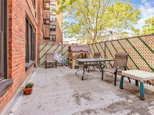 1075 Sheepshead Bay Road image 21 of 23