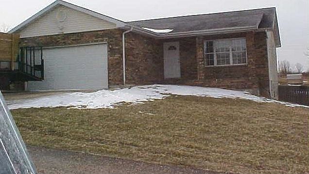 2nd image of 19950 Simmons Rd