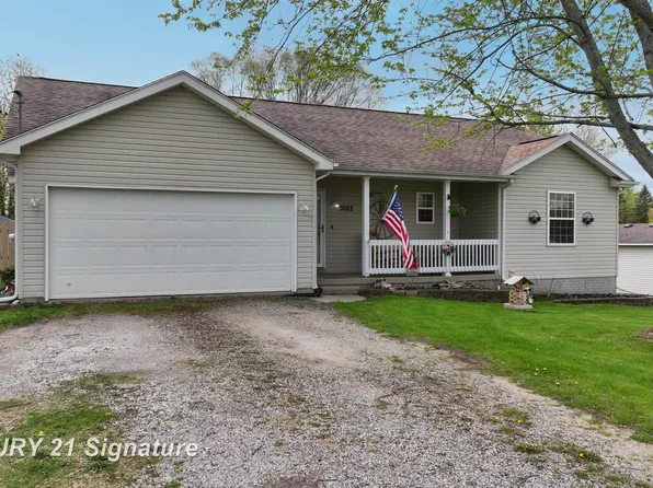 3022 E Lake Rd, Clio, MI 48420