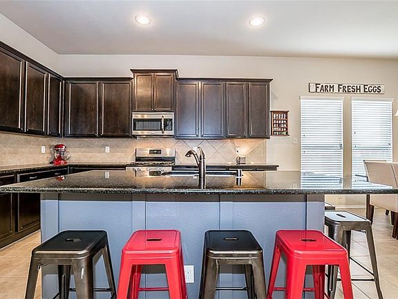 4th image of 1460 Brewer Ln