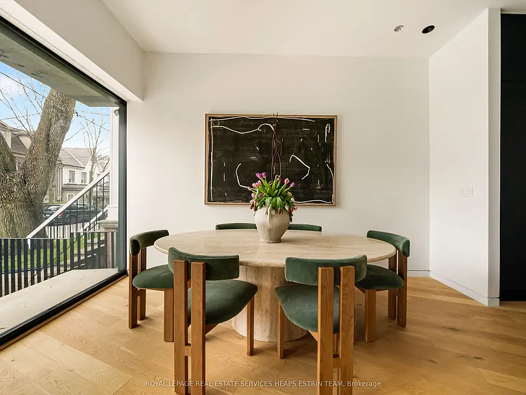 44 Foxley St — Photo 4