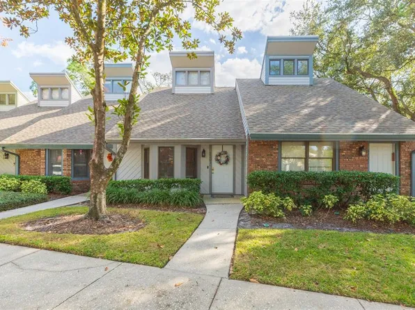 5203 Pine Mill Ct, Temple Terrace, FL 33617