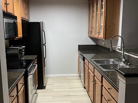 4th image of 7120 Shoreline Dr Unit 2111