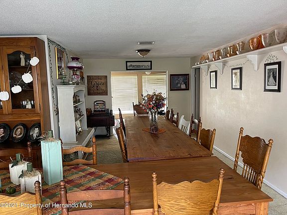 5th image of 715 Fernwood Dr