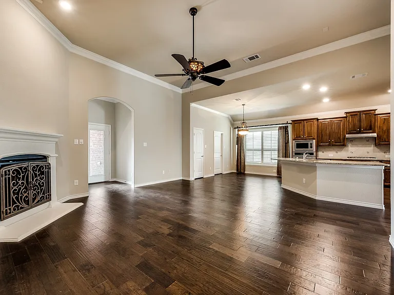 1321 Crescent Cove Dr — Photo 18