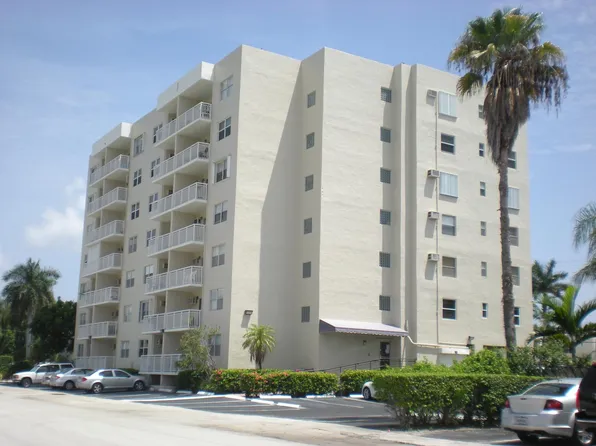 720 Orton Ave, Fort Lauderdale, FL 33304