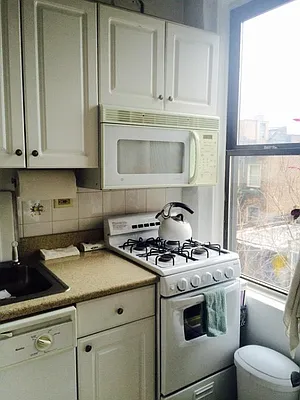 Rented by Jade Stone Real Estate Consulting | media 54