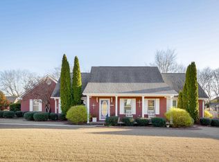 153 Bridgewood Dr, Killen, AL 35645