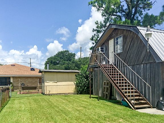 2nd image of 1930 Manor Heights Dr