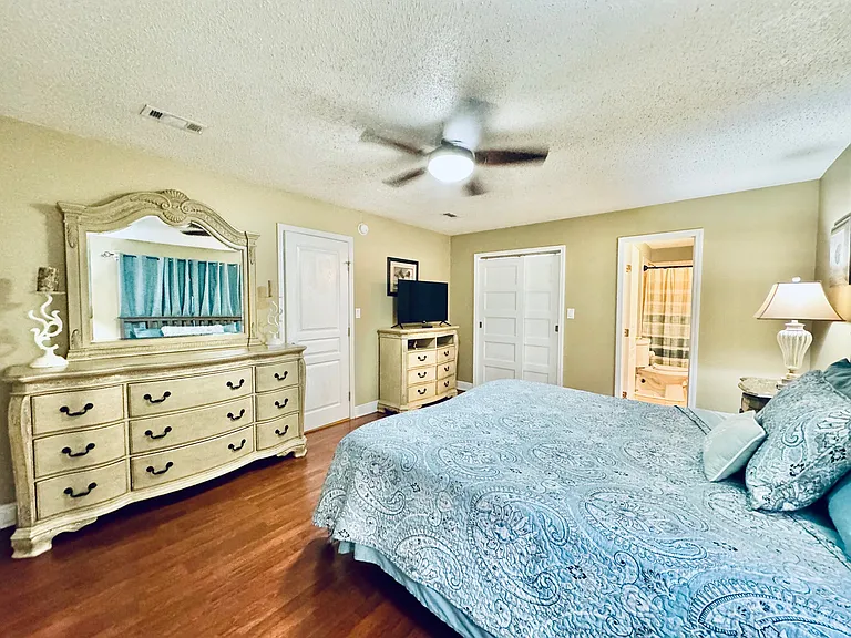 6027 N Airport Rd — Photo 8