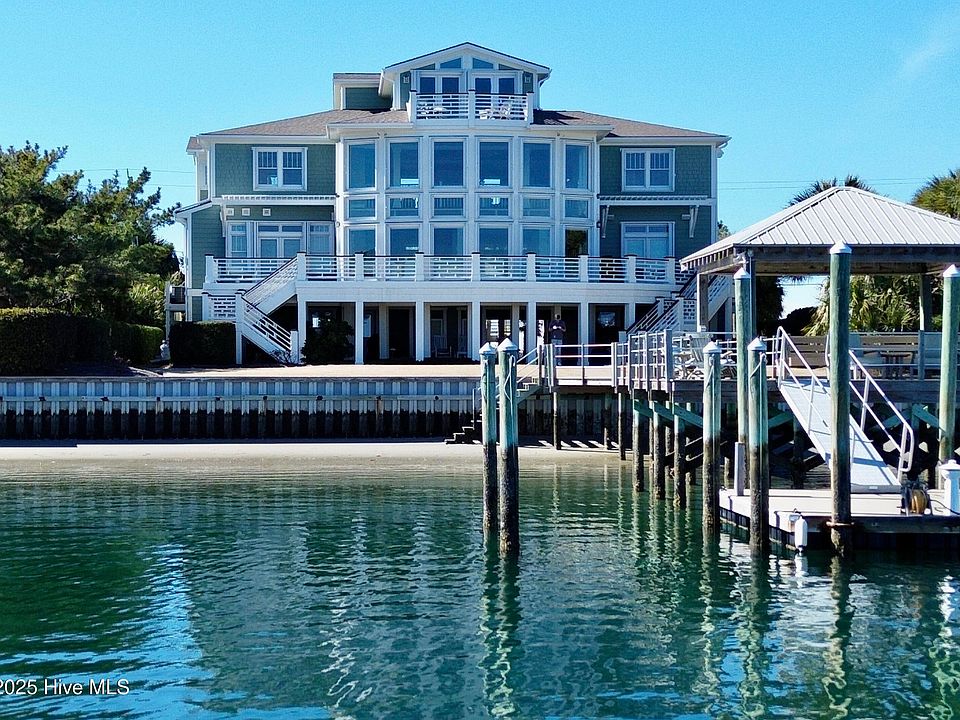 2nd image of 120 Parmele Boulevard