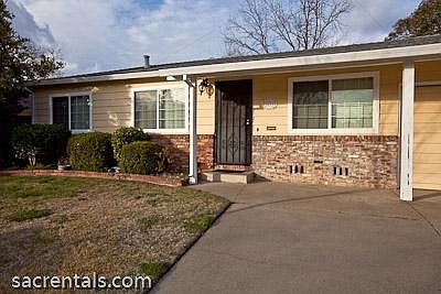 2nd image of 3511 P St