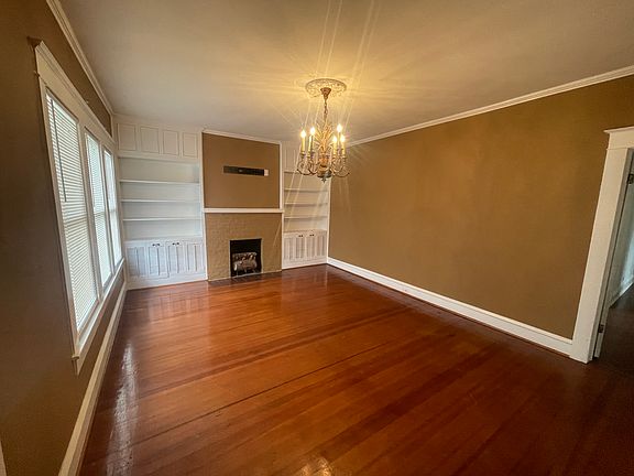 3rd image of 3001 Homan Ave