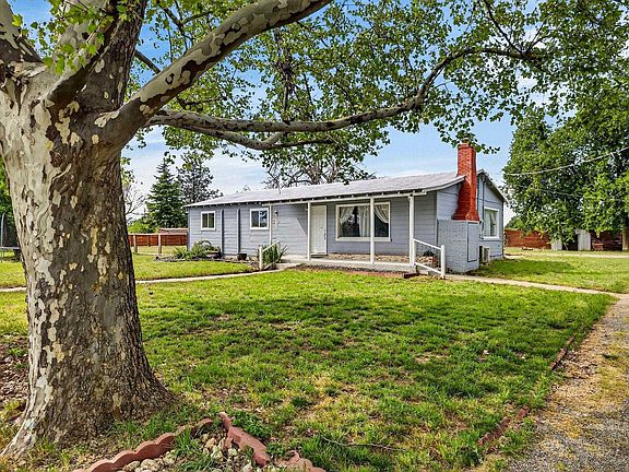 3rd image of 23360 Hogsback Rd