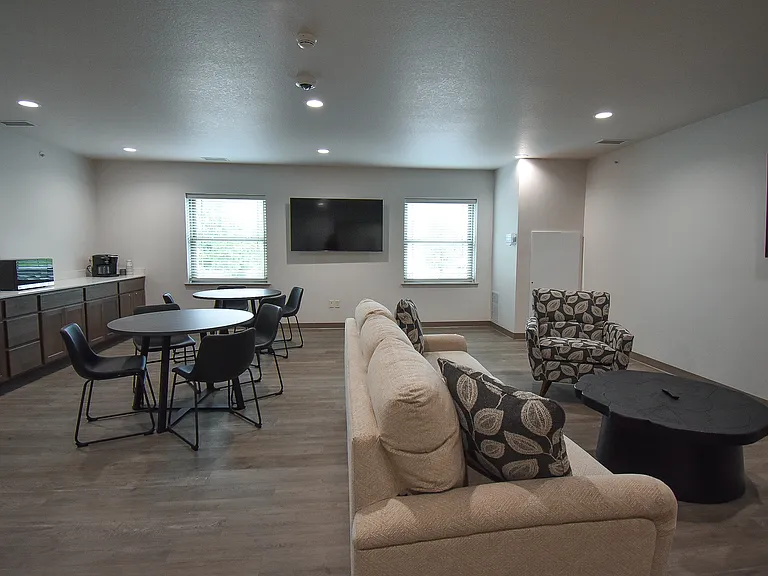 Terrace Place Apartments — Photo 47