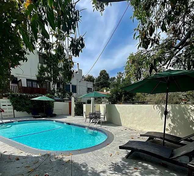 6100 Primrose Ave #10 — Photo 6