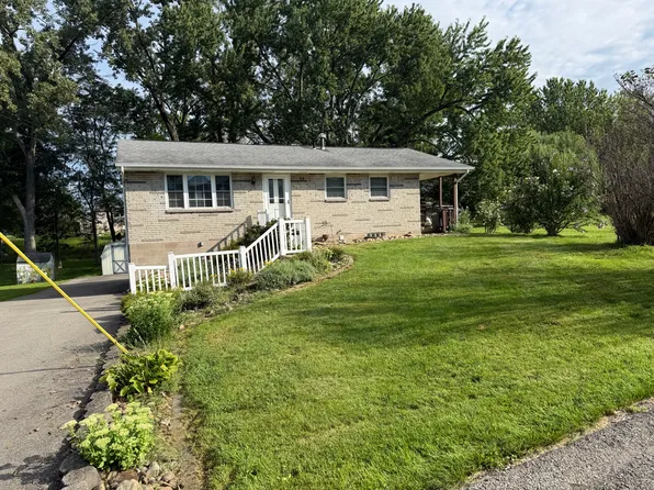 55 Martha Ave, Jeannette, PA 15644