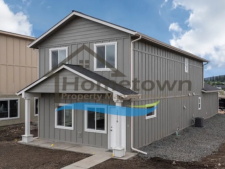 12116 W Wellington Ave — Photo 2