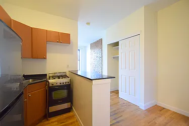 Rented by Uptown Flats LLC