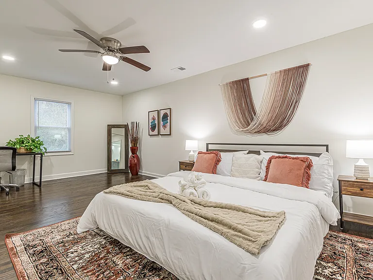 1215 Anchor Ter SW — Photo 7