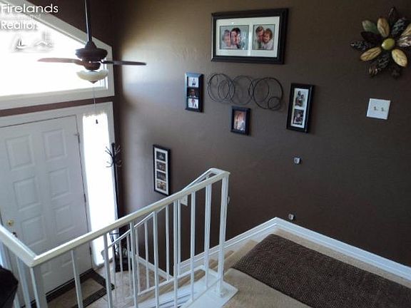 4th image of 610 Birchwood Dr