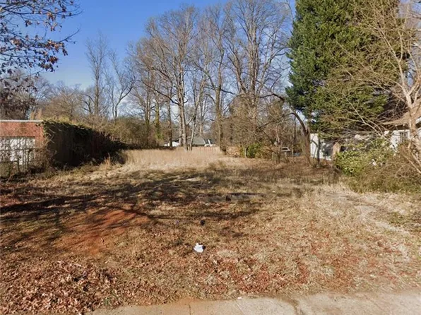 1316 Grove St, Greensboro, NC 27403